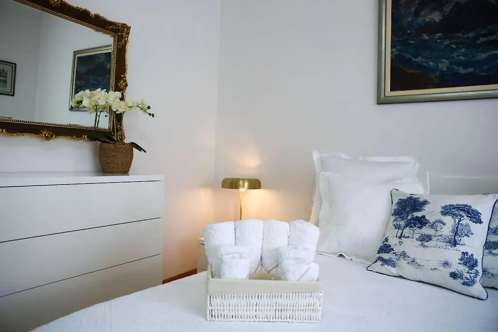 New & Luxury Apartment Tony Split
