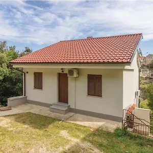 apartmani-cizmesija.hotelinzadar.com/
